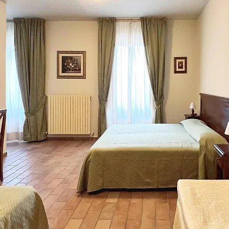 Biagetti Bedrooms * Санта-Мария-дельи-Анджели-э-деи-Мартири